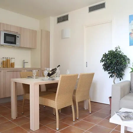 Corte Leonardo Apartment *