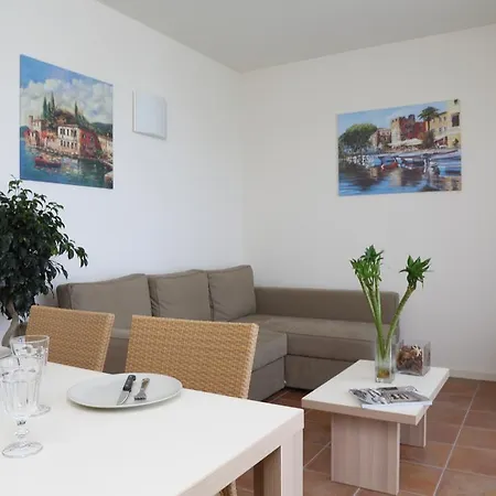 Corte Leonardo Garda (Verona)